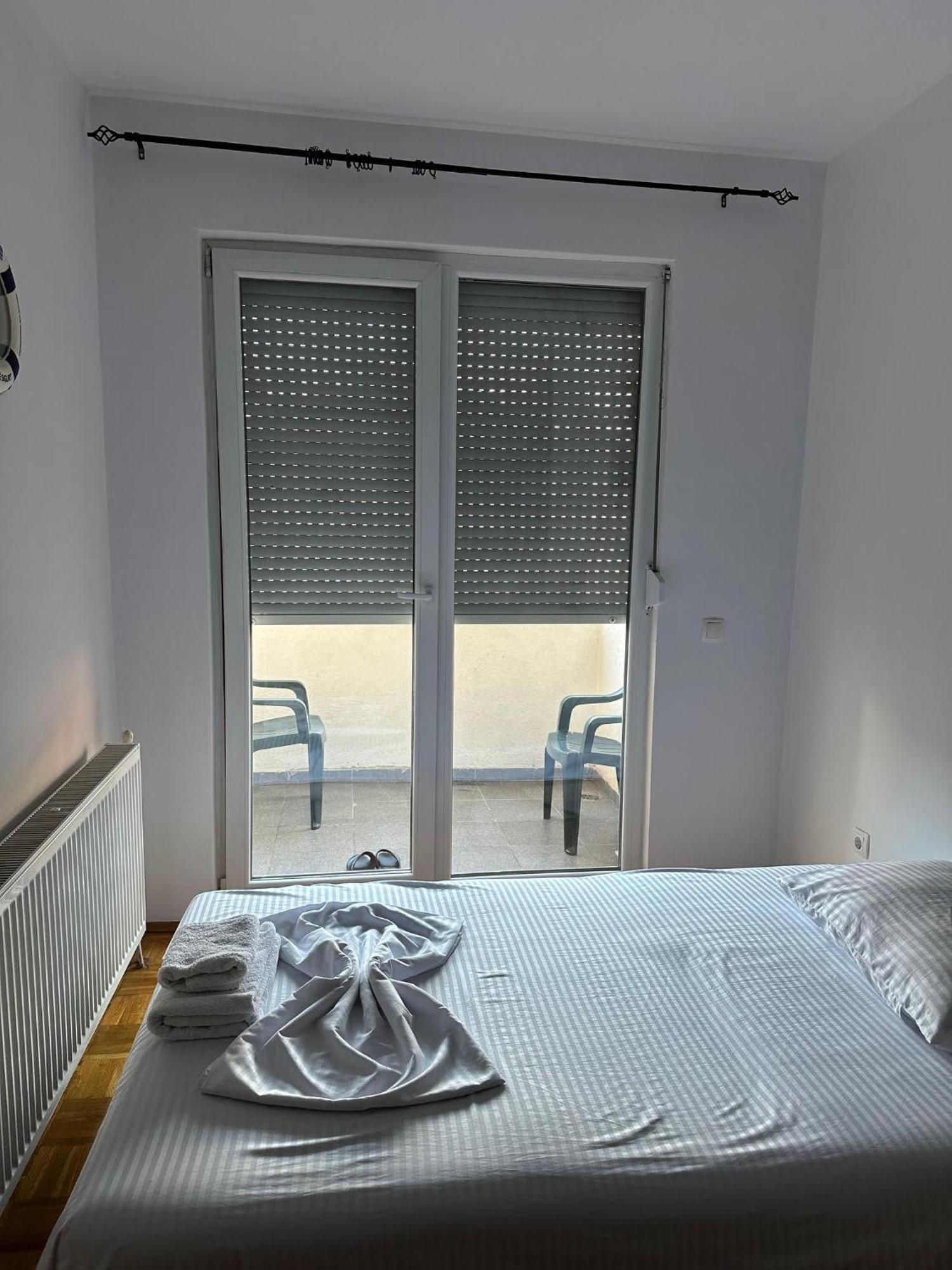 Apartment Guri Pristina Esterno foto